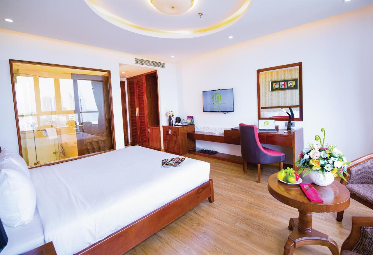 Le Hoang Beach Hotel Danang Екстер'єр фото