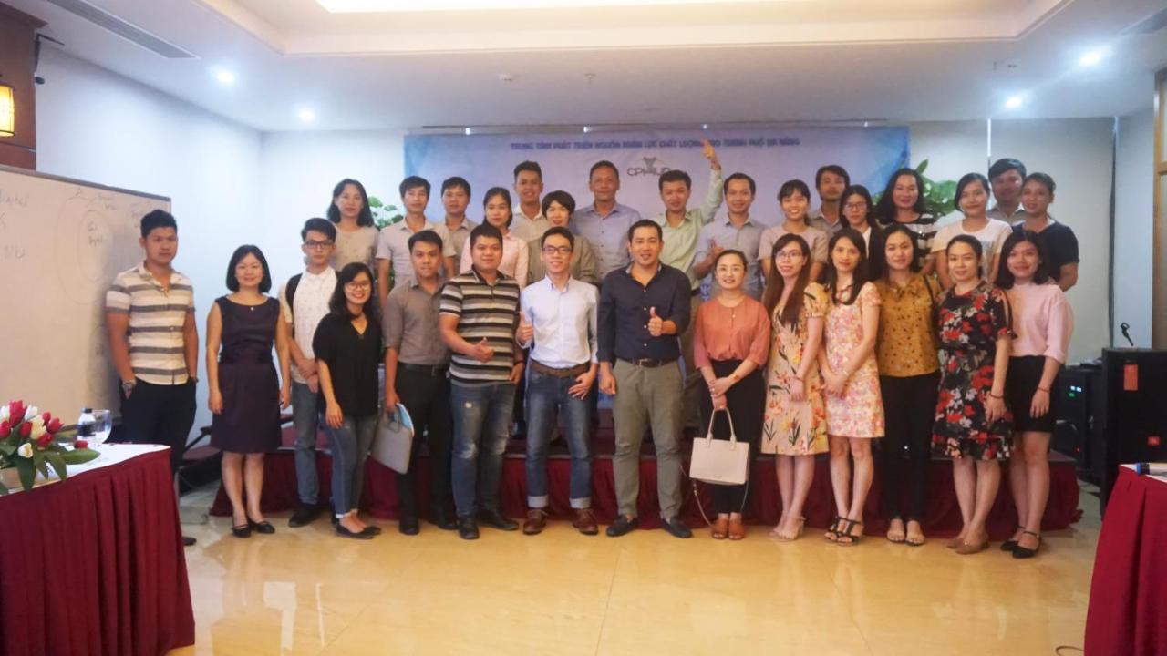 Le Hoang Beach Hotel Danang Екстер'єр фото